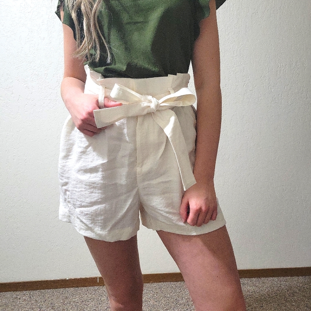 NWT-High Waisted Paper Bag Shorts